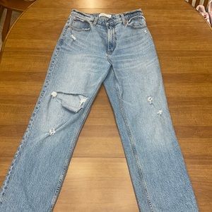 Abercrombie Jeans- The 90s Straight Ultra High Rise